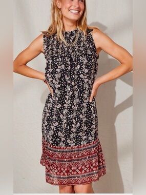 Sleeveless Black Floral Print Dress Metallic Smocked Mini Shift Size M Maurice’s